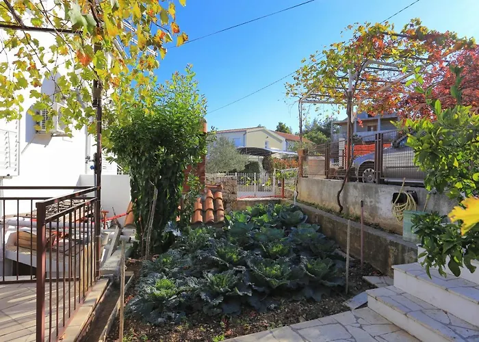 Διαμέρισμα With Parking Space Slatine, Ciovo - 2030 Τρογκίρ