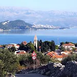 Apartamento With Parking Space Slatine, Ciovo - 2030 Trogir