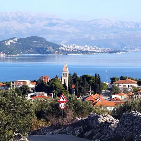 Apartament With Parking Space Slatine, Ciovo - 2030 Trogir
