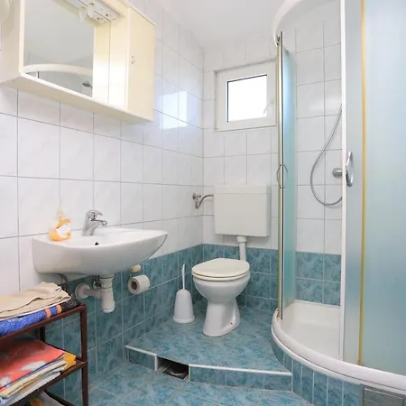 With Parking Space Slatine, Ciovo - 2030 Apartamento Trogir